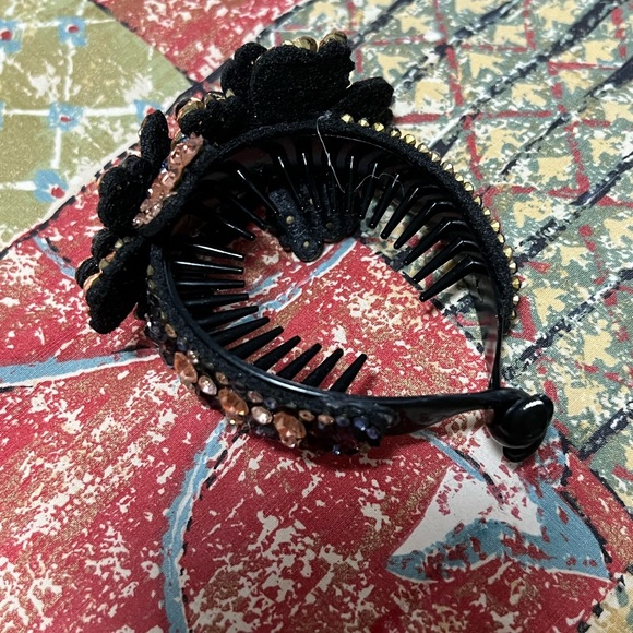 Edwardian hair holder - Picture 11 of 12